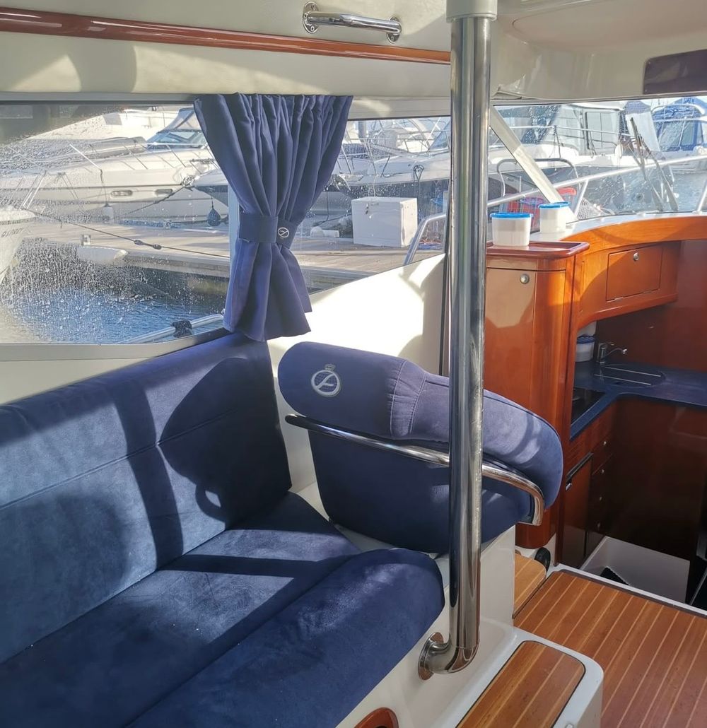 Seats Aquador 28c