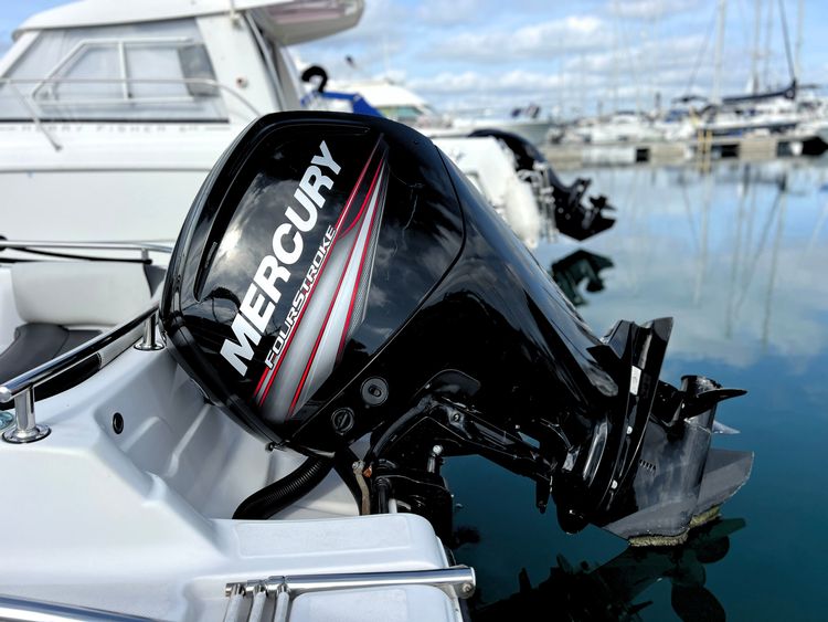 Engine side