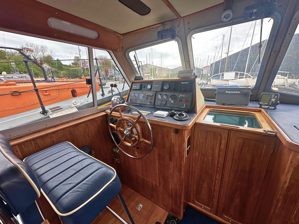 Helm seat Weymouth 34