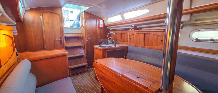 Saloon