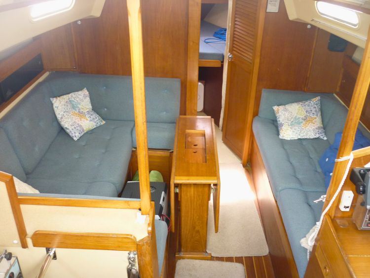saloon