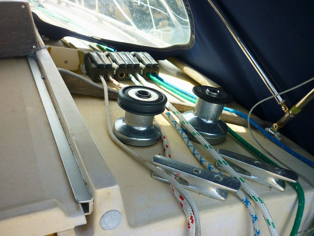 Starboard winches