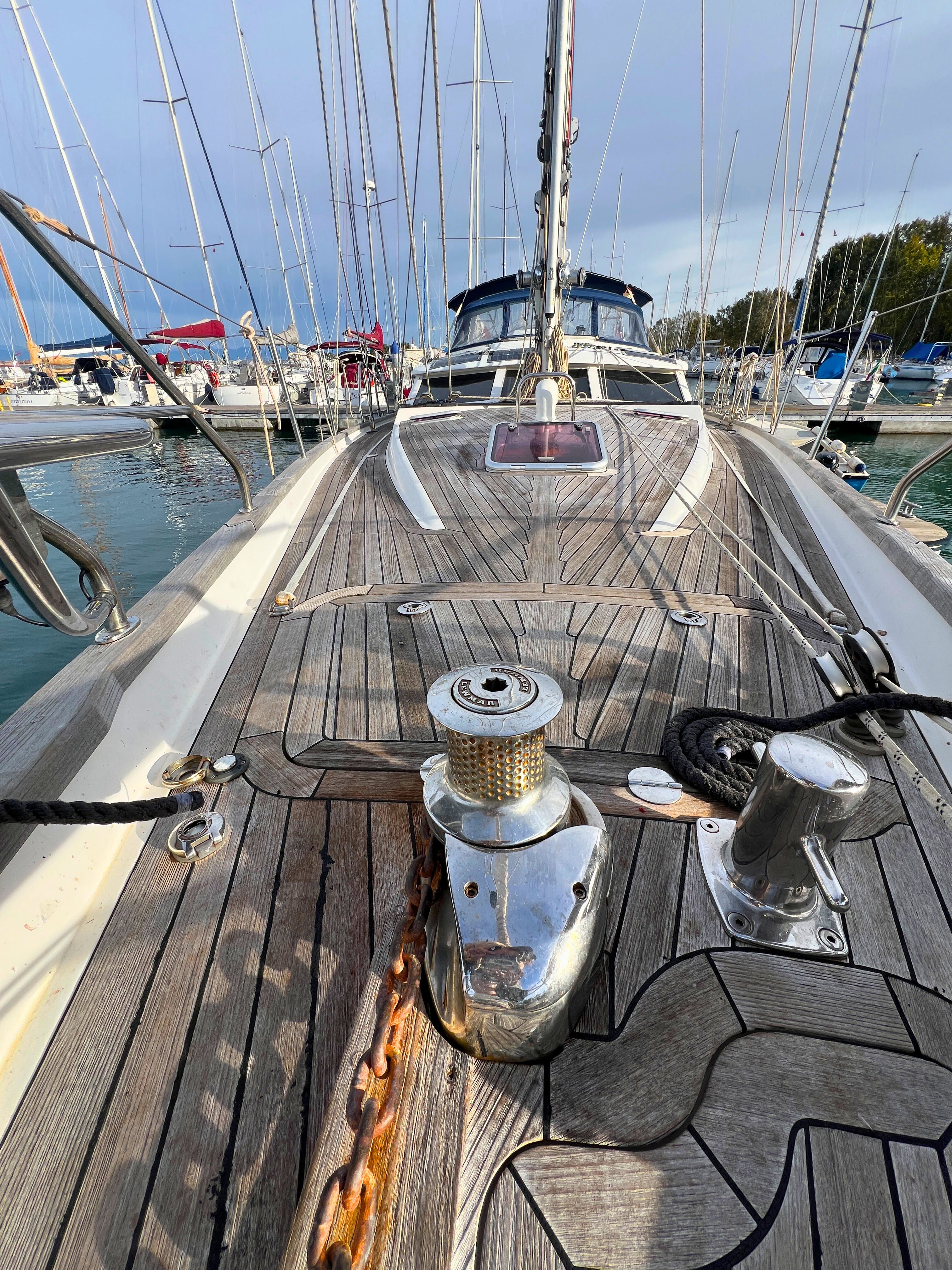 Dry decks