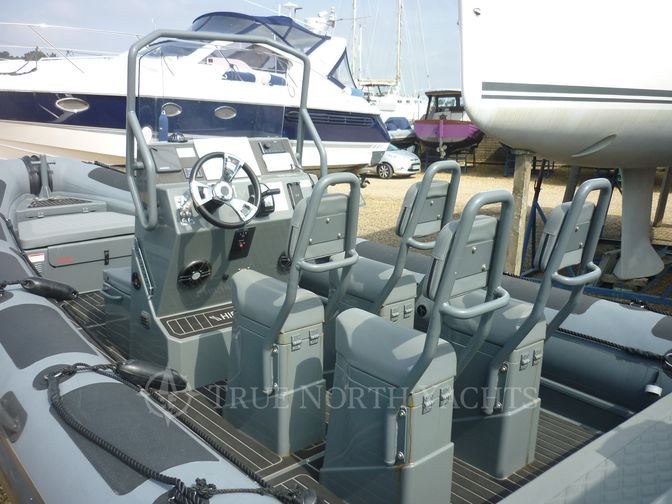 seating of the boat