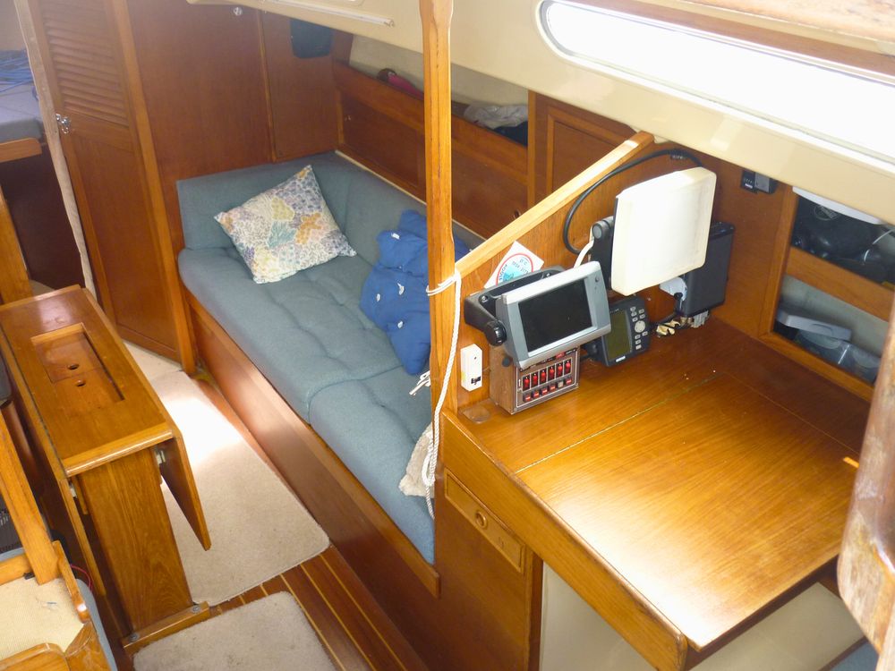 saloon